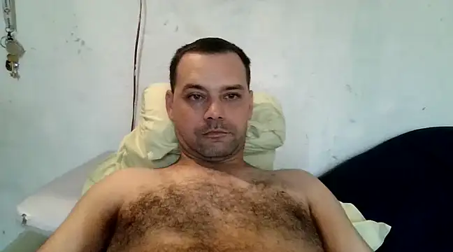 Snapshot of Lolosalvage83 chatting on January 25, 7:18 pm Lolosalvage83 online show from January 25, 7:18 pm