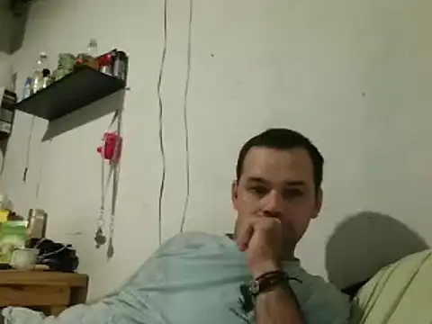 Snapshot of Lolosalvage83 chatting on February 15, 12:33 pm Lolosalvage83 online show from February 15, 12:33 pm