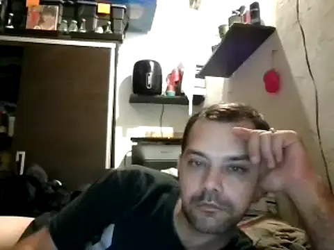 Snapshot of Lolosalvage83 chatting on March 8, 9:17 am Lolosalvage83 online show from March 8, 9:17 am