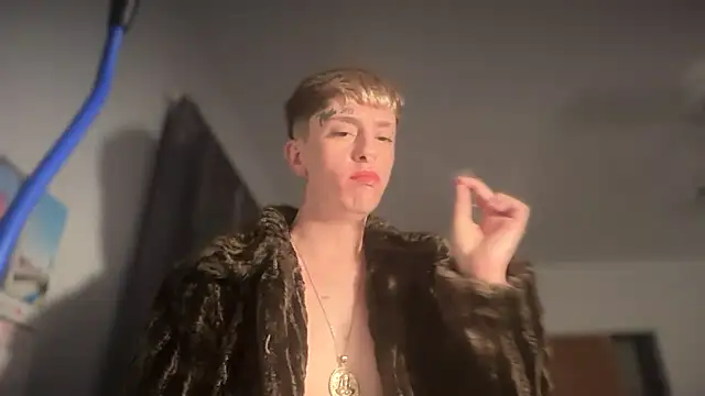 twentywithafelonyy online show from January 8, 7:34 am