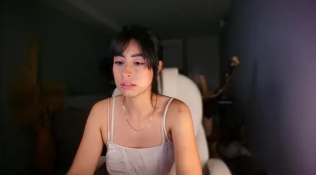 auroracaruso11 online show from February 28, 1:26 am