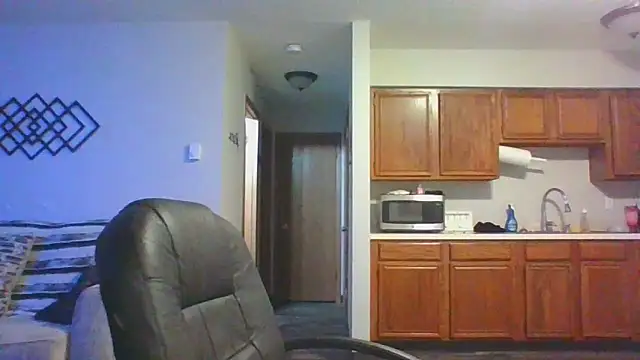 Stayinalive1992 online show from January 20, 4:32 am