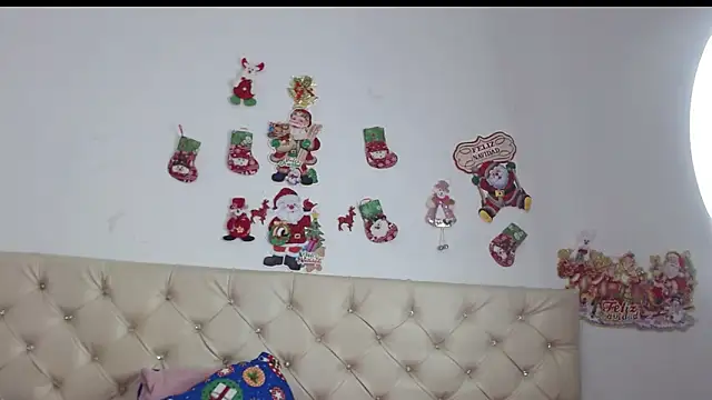 Snapshot of marlymilf6 chatting on December 28, 2:53 pm marlymilf6 online show from December 28, 2:53 pm