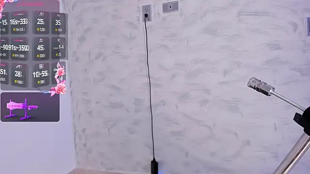 Snapshot of Annaraquel_ chatting on March 19, 1:54 am Annaraquel online show from March 19, 1:54 am