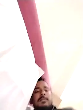 indianjhonny9123 online show from December 4, 4:05 pm