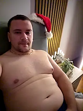 KarlosCarutox online show from December 21, 7:43 pm