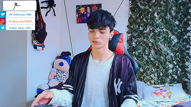 Snapshot of twink_sebas_ chatting on March 8, 5:43 pm twink sebas online show from March 8, 5:43 pm