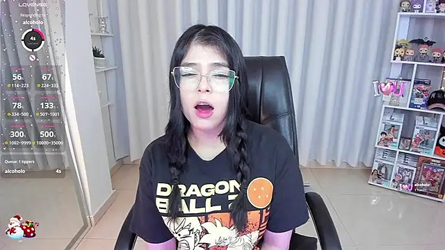 misshoneyxxx online show from November 22, 6:23 am