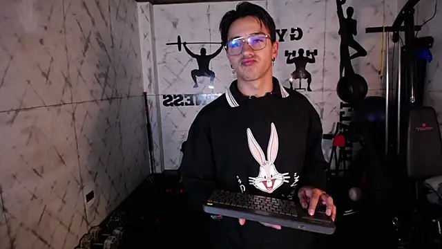 Andy Joy  online show from October 24, 11:50 am