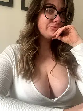 Miss Stassi online show from February 19, 10:11 am