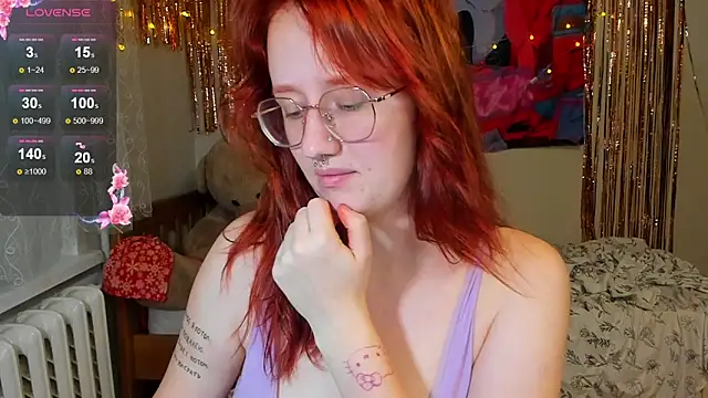 KrisTyBooBsin online show from December 17, 3:29 pm