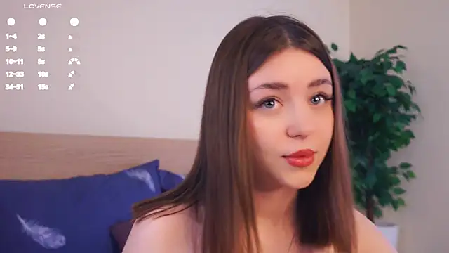 LindaFarmer online show from March 8, 3:39 am