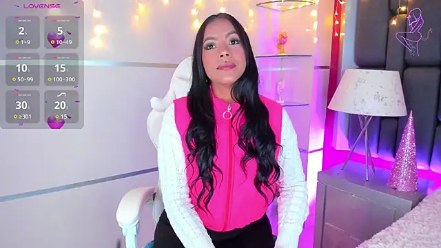 Snapshot of Amber_villalobos_ chatting on December 18, 3:58 am Amber villalobos  online show from December 18, 3:58 am