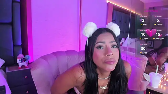 Snapshot of Amber_villalobos_ chatting on March 16, 10:53 pm Amber villalobos  online show from March 16, 10:53 pm