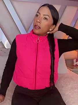Snapshot of Amber_villalobos_ chatting on October 3, 4:31 am Amber villalobos  online show from October 3, 4:31 am