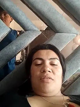 Snapshot of naughty-sharlot chatting on September 18, 8:55 pm naughty-sharlot online show from September 18, 8:55 pm