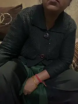 Snapshot of Tameesh_sexy_mistress chatting on November 12, 5:19 am Tameesh sexy mistress online show from November 12, 5:19 am