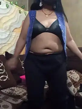 Snapshot of Tameesh_sexy_mistress chatting on November 25, 5:13 pm Tameesh sexy mistress online show from November 25, 5:13 pm