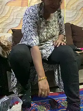 Tameesh sexy mistress online show from December 19, 5:09 pm