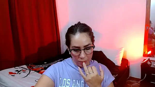 naihroby online show from February 19, 2:23 am