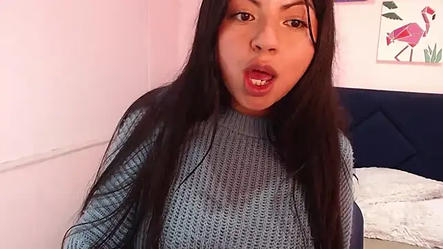 CarolineBrunx online show from February 26, 6:00 pm