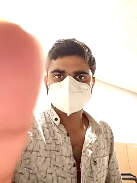 Snapshot of Ishan003 chatting on December 7, 1:51 pm Ishan003 online show from December 7, 1:51 pm