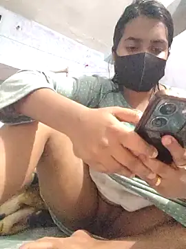 Snapshot of Priya_Strip chatting on February 9, 6:47 pm Priya Strip online show from February 9, 6:47 pm