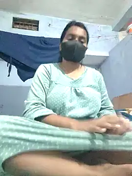 Snapshot of Priya_Strip chatting on February 12, 6:19 pm Priya Strip online show from February 12, 6:19 pm