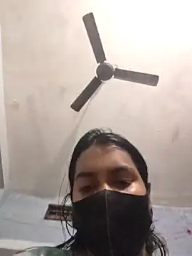 Snapshot of Priya_Strip chatting on February 18, 7:09 pm Priya Strip online show from February 18, 7:09 pm