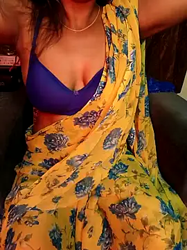 Snapshot of taniya_bhabi2 chatting on February 11, 11:54 pm taniya bhabi2 online show from February 11, 11:54 pm