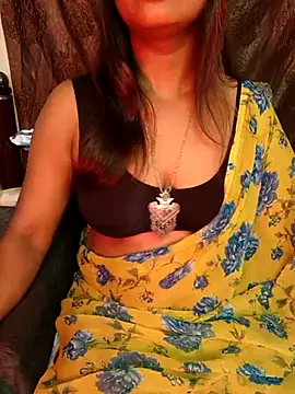 Snapshot of taniya_bhabi2 chatting on February 18, 3:42 am taniya bhabi2 online show from February 18, 3:42 am