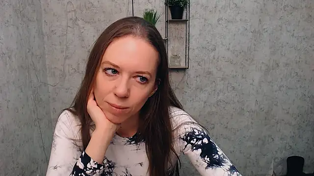 GloriaSi  online show from February 12, 7:23 am