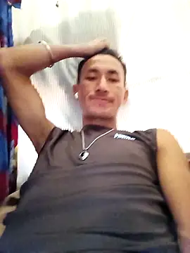 Snapshot of your_chiru chatting on December 21, 11:50 am your chiru online show from December 21, 11:50 am