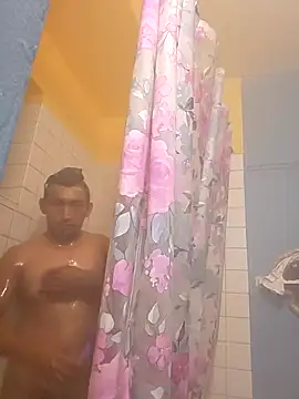 Snapshot of Jovende28 chatting on November 12, 10:37 am Jovende28 online show from November 12, 10:37 am