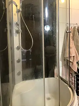 Yanacool007 online show from October 2, 8:16 pm