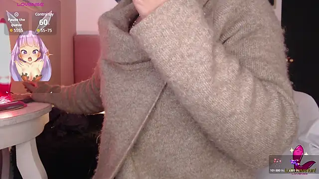 Snapshot of sofi_66 chatting on December 18, 7:19 pm sofi 66 online show from December 18, 7:19 pm