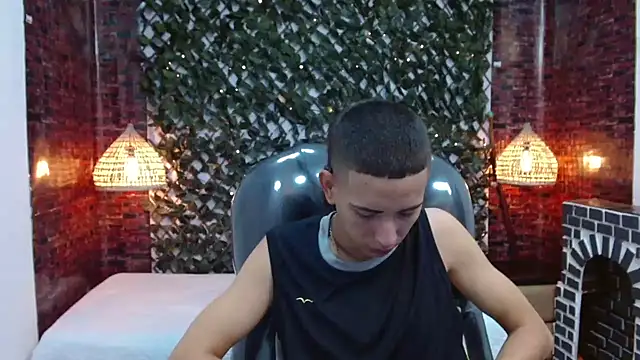 JackSwan18 online show from December 23, 1:45 pm