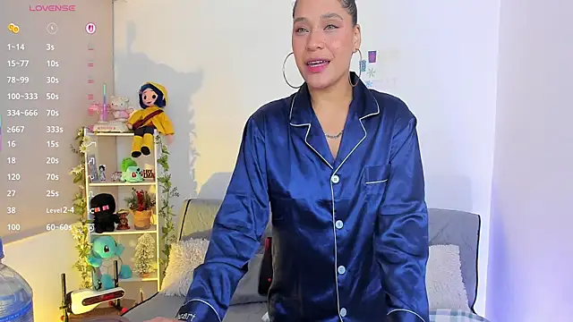 natty romanof 18 online show from February 9, 10:41 am