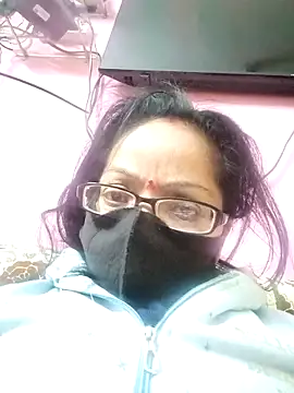 Snapshot of heenage chatting on December 17, 3:17 am heenage online show from December 17, 3:17 am