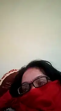 Snapshot of heenage chatting on February 14, 8:42 am heenage online show from February 14, 8:42 am