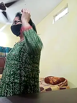 Snapshot of heenage chatting on March 1, 8:45 am heenage online show from March 1, 8:45 am