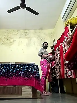 Snapshot of heenage chatting on November 27, 4:36 am heenage online show from November 27, 4:36 am