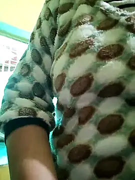 Snapshot of heenage chatting on December 4, 2:54 am heenage online show from December 4, 2:54 am