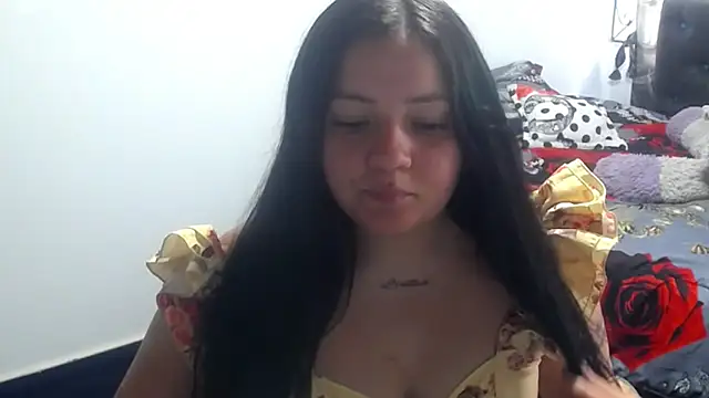 Snapshot of shopyymessyy chatting on January 7, 6:14 pm shopyymessyy online show from January 7, 6:14 pm