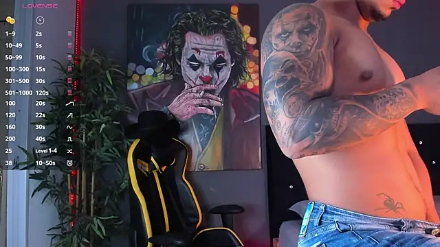 Snapshot of jordan_mayers02 chatting on January 25, 9:04 am jordan mayers02 online show from January 25, 9:04 am