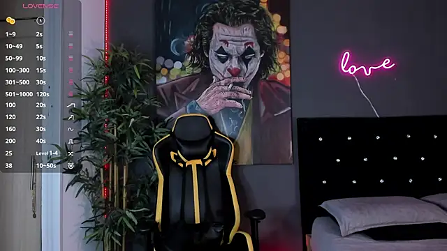 Snapshot of jordan_mayers02 chatting on January 29, 10:27 am jordan mayers02 online show from January 29, 10:27 am