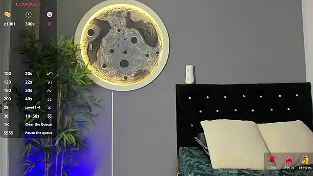 Snapshot of jordan_mayers02 chatting on November 16, 8:53 am jordan mayers02 online show from November 16, 8:53 am