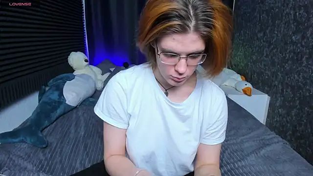 KIKI Krash online show from February 14, 10:17 am