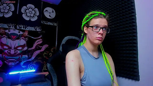 KIKI Krash online show from September 26, 10:08 am