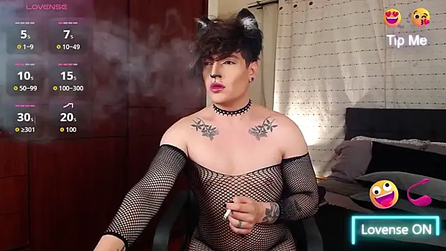 Snapshot of Hornymoan chatting on October 29, 10:55 pm Hornymoan online show from October 29, 10:55 pm